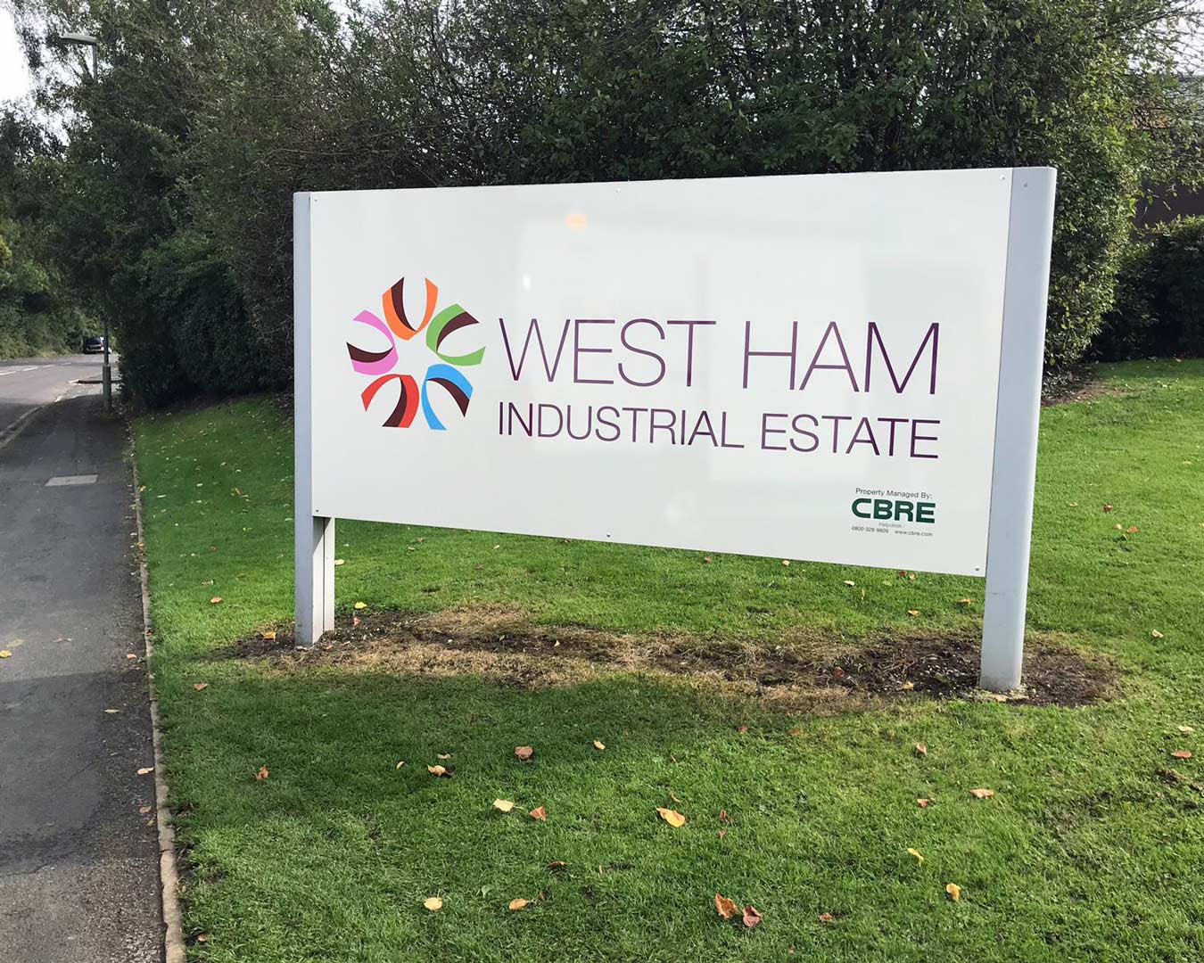 anti graffiti sign in Basingstoke