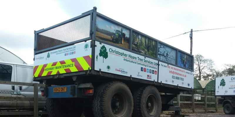 vehicle graphics on a trailer vehicle graphics on a trailer