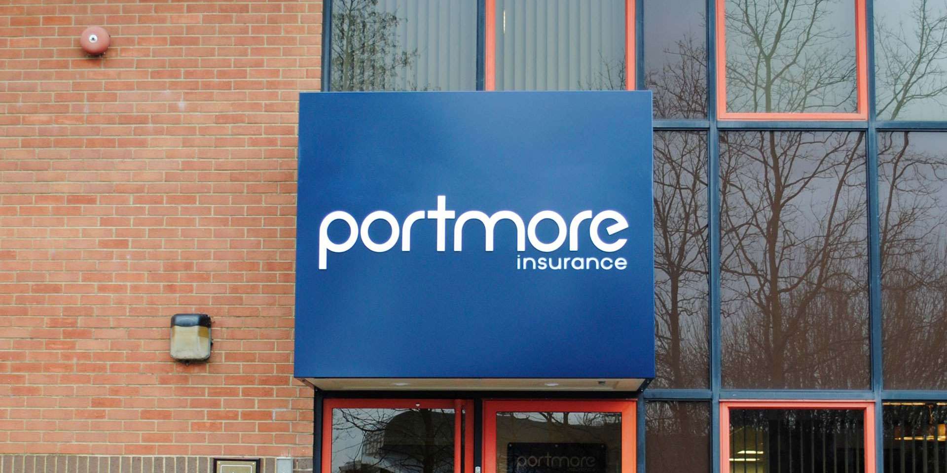 An Illuminated office sign for an insurance company in Nursling